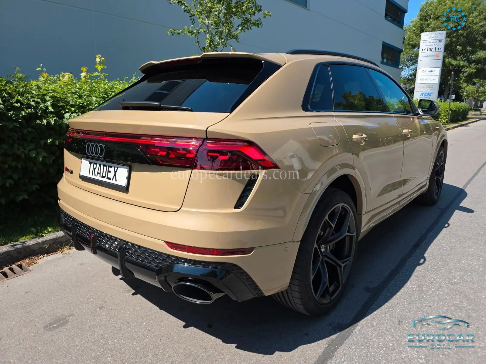 Audi RSQ8