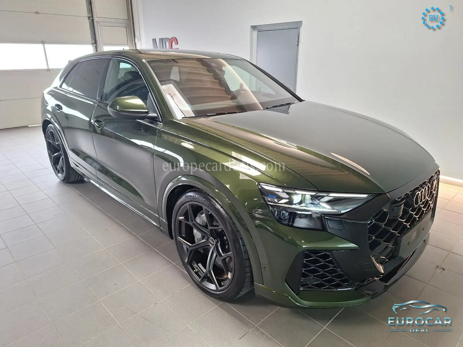 Audi RSQ8
