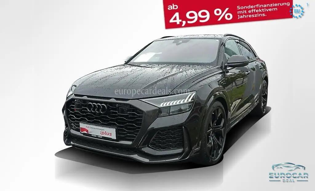 Audi RSQ8