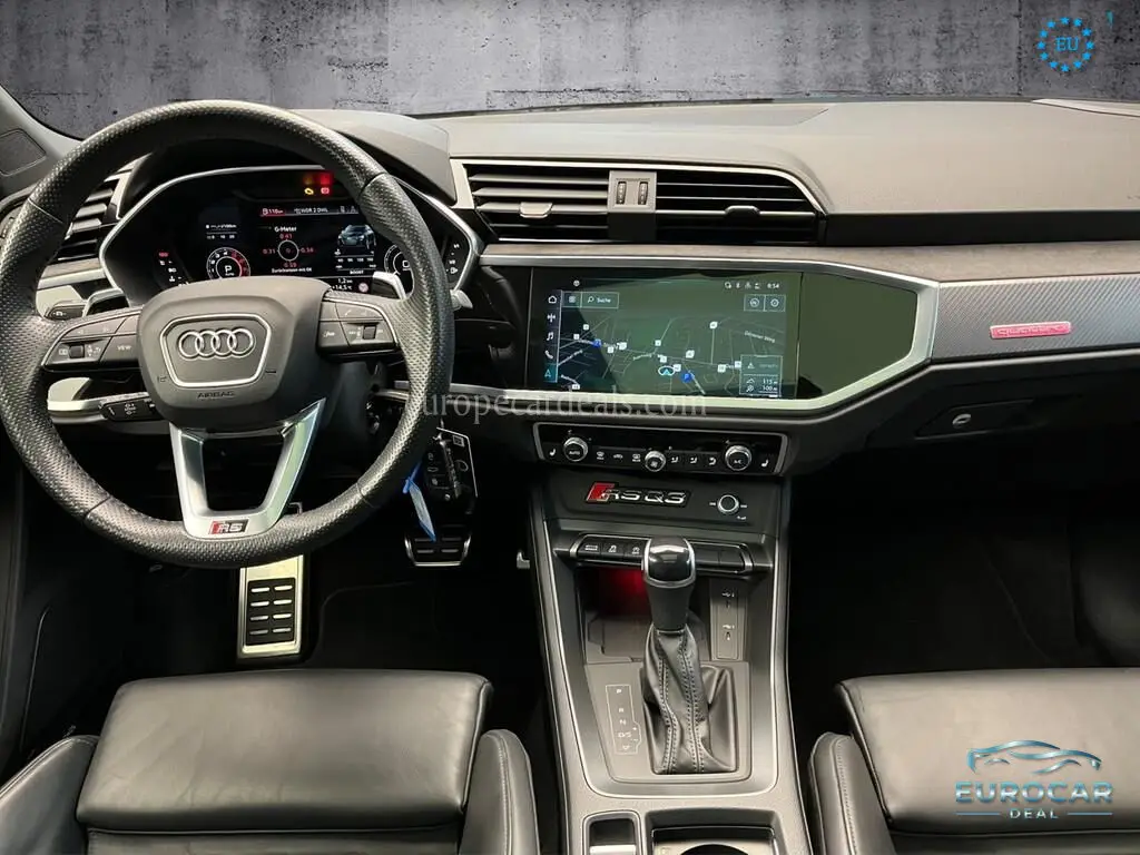 Audi RSQ3