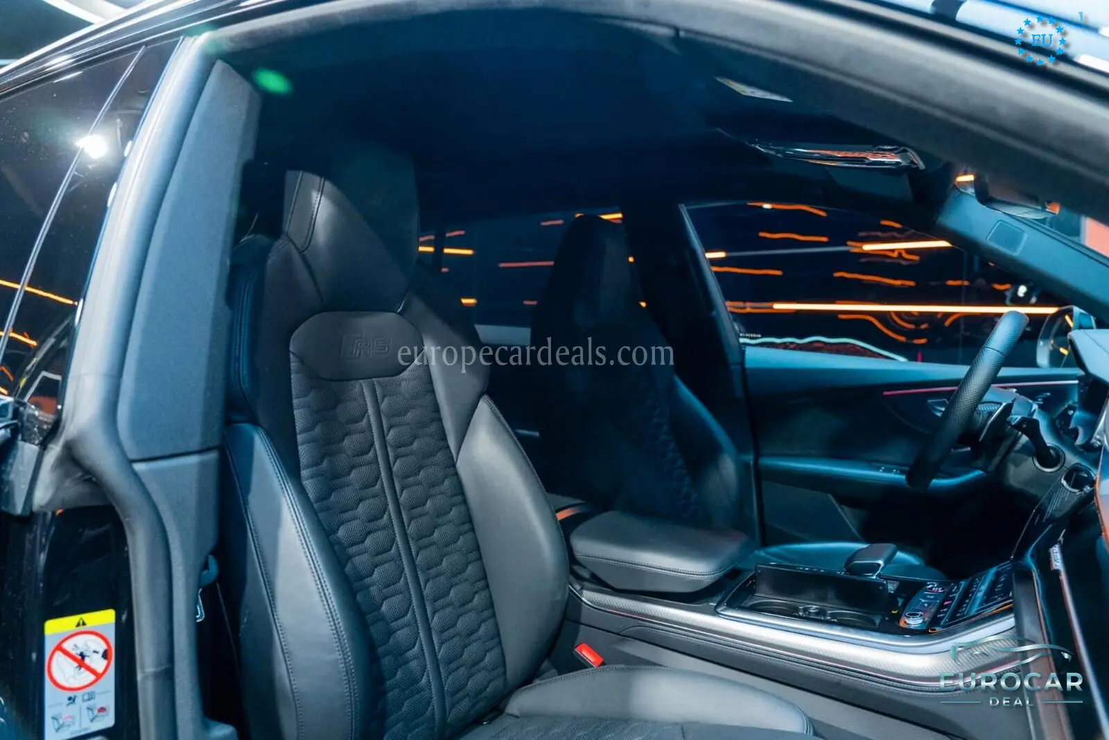 Audi RSQ8