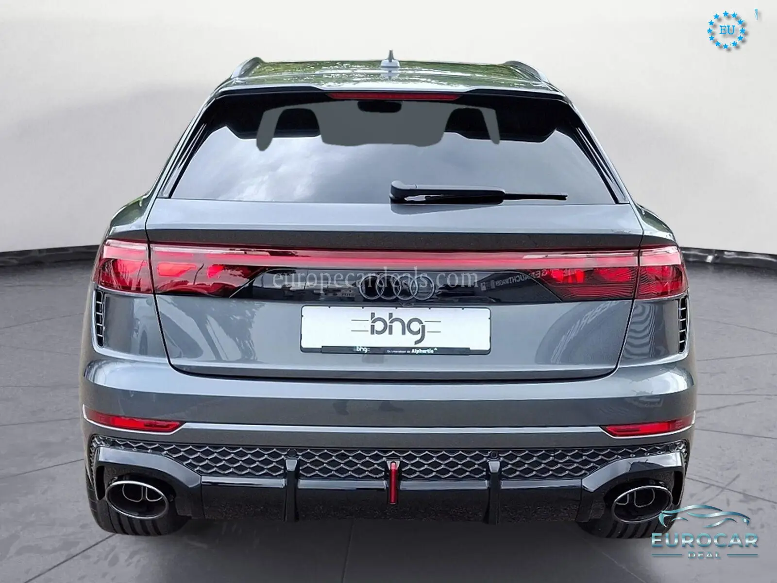 Audi RSQ8