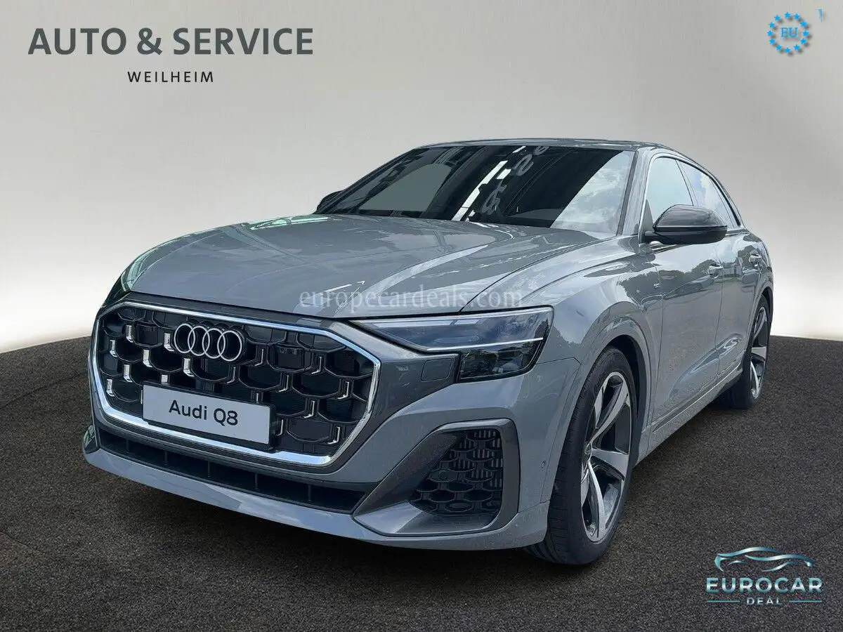 Audi Q8