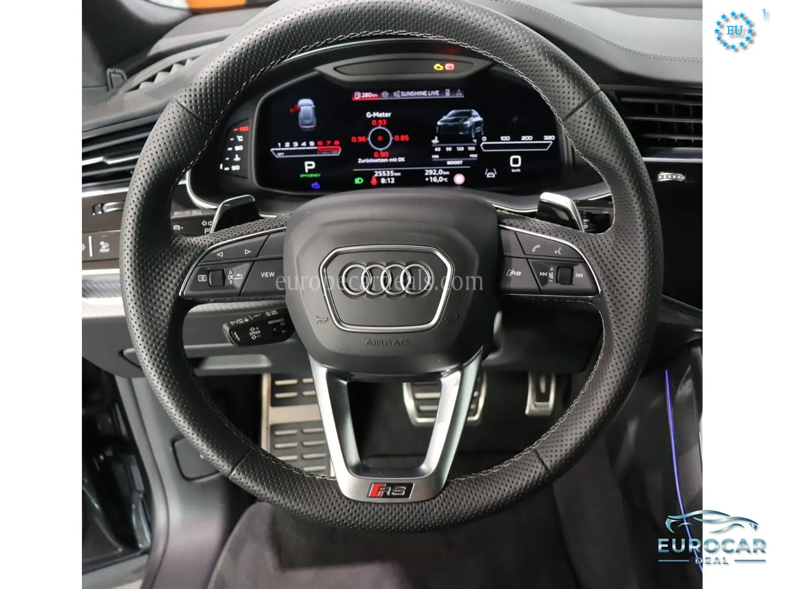 Audi RSQ8