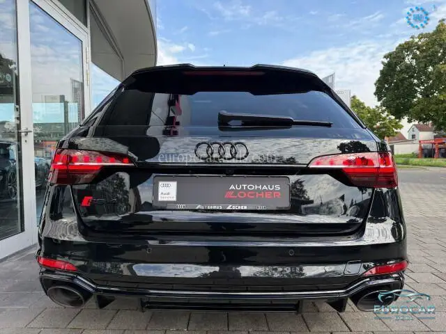 Audi RS4