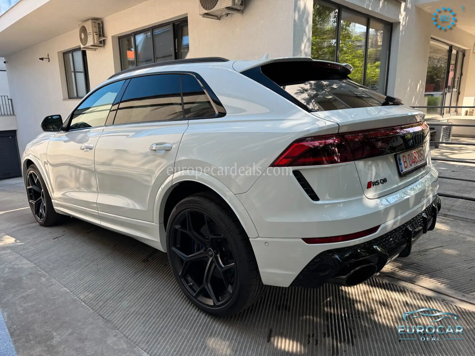 Audi RSQ8