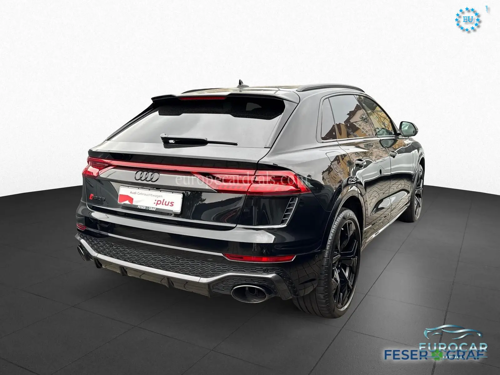 Audi RSQ8
