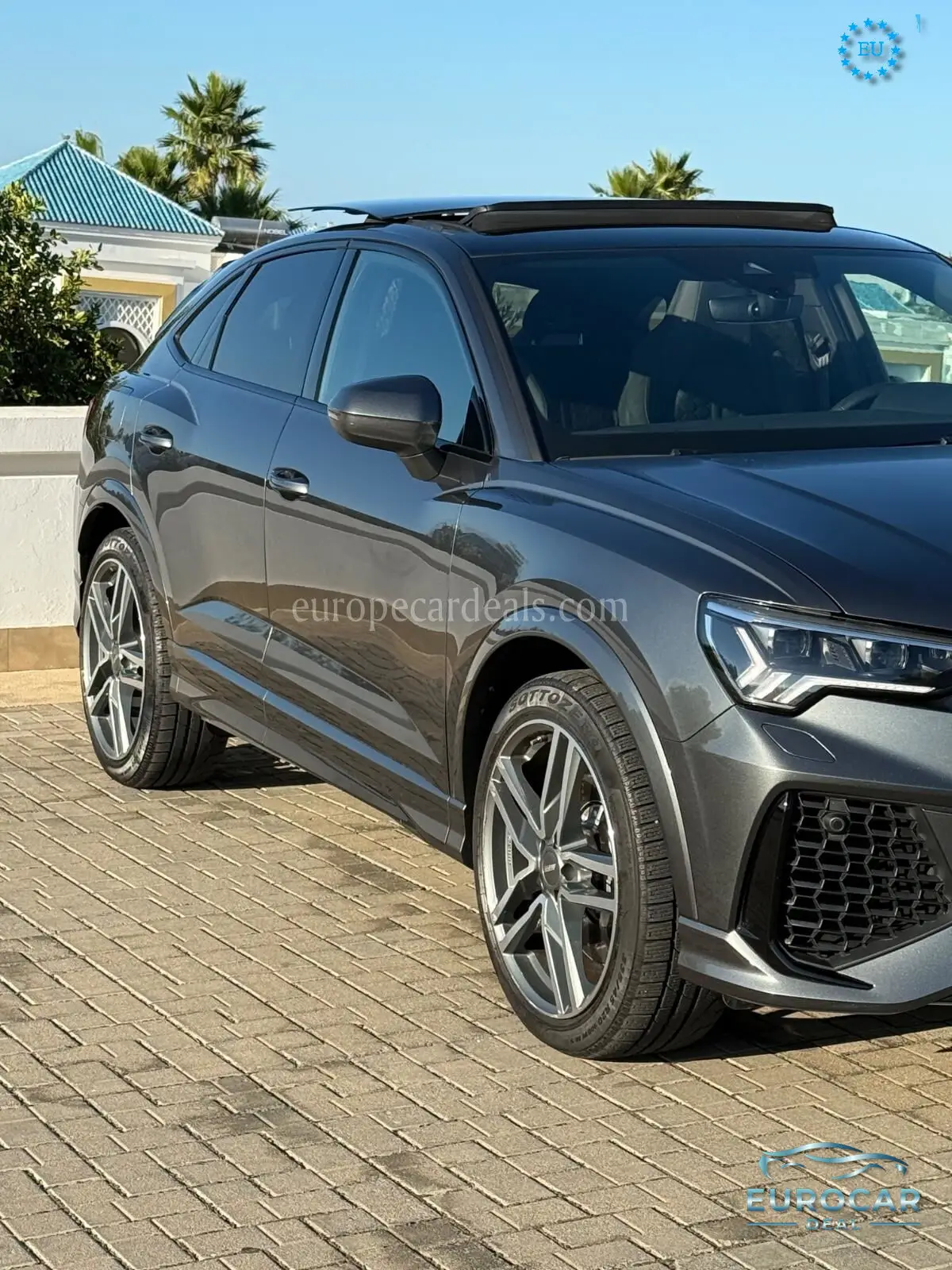 Audi RSQ3