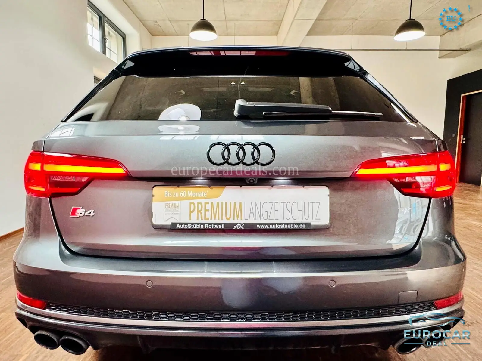 Audi S4