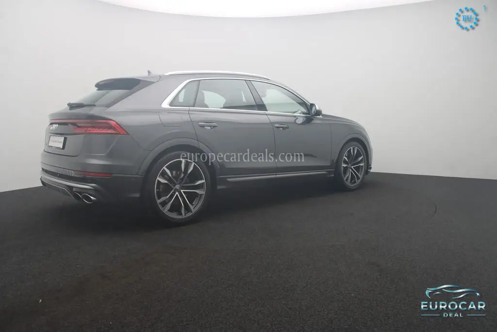 Audi SQ8