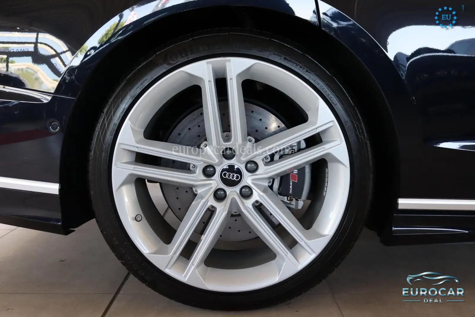 Audi S8