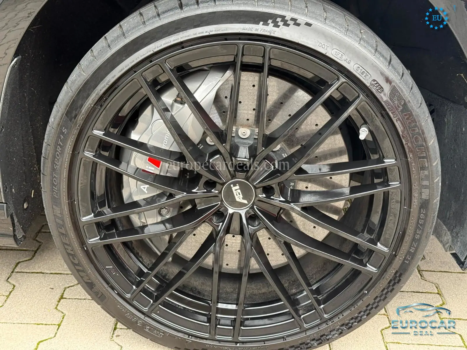 Audi S8