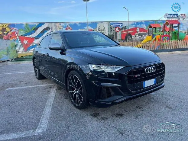 Audi Q8