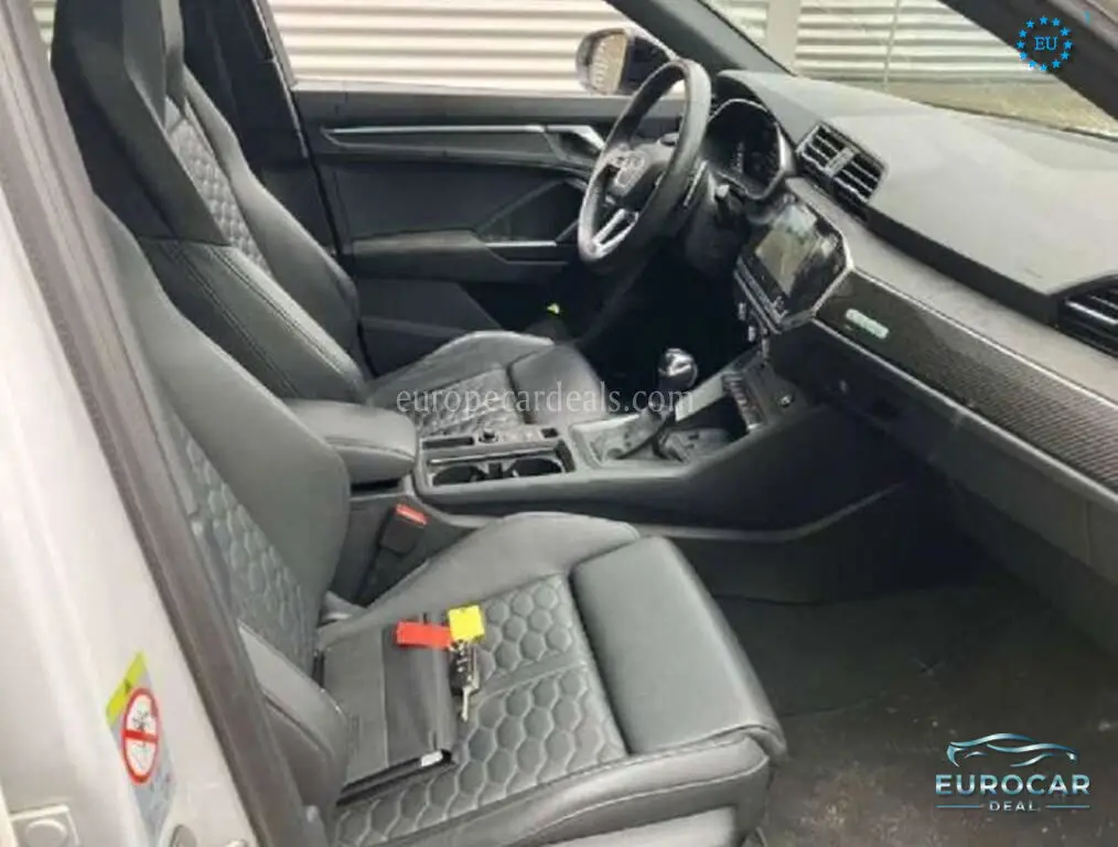 Audi RSQ3