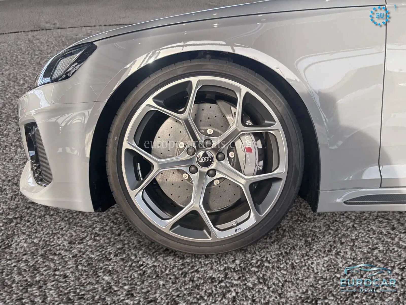 Audi RS4