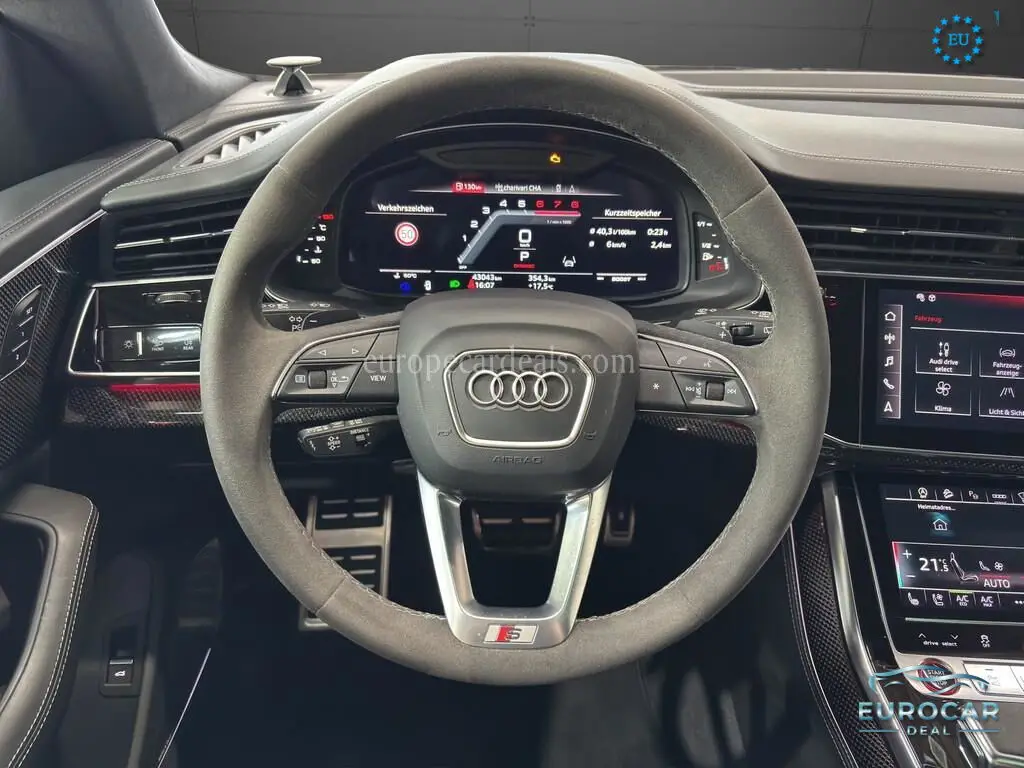 Audi SQ8