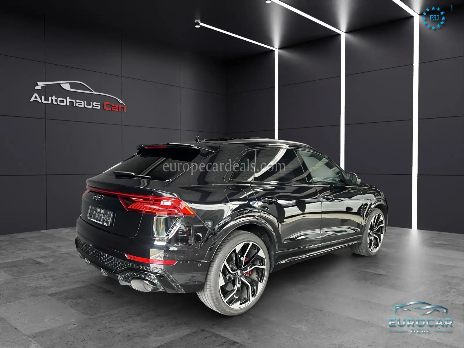 Audi RSQ8