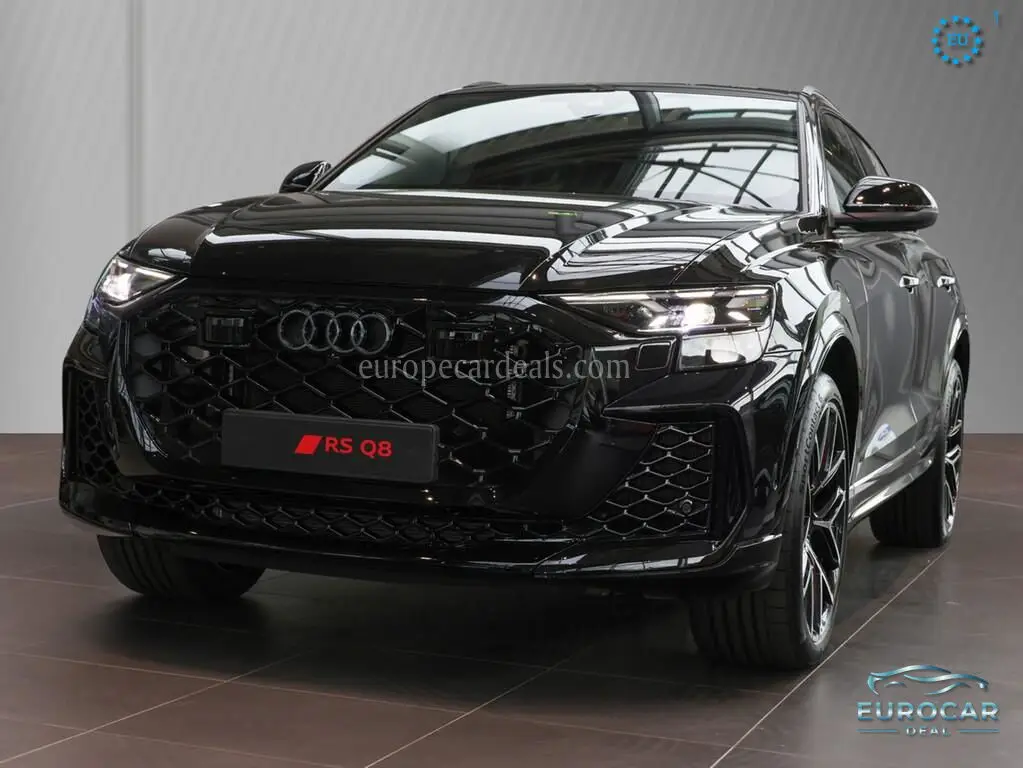 Audi RSQ8