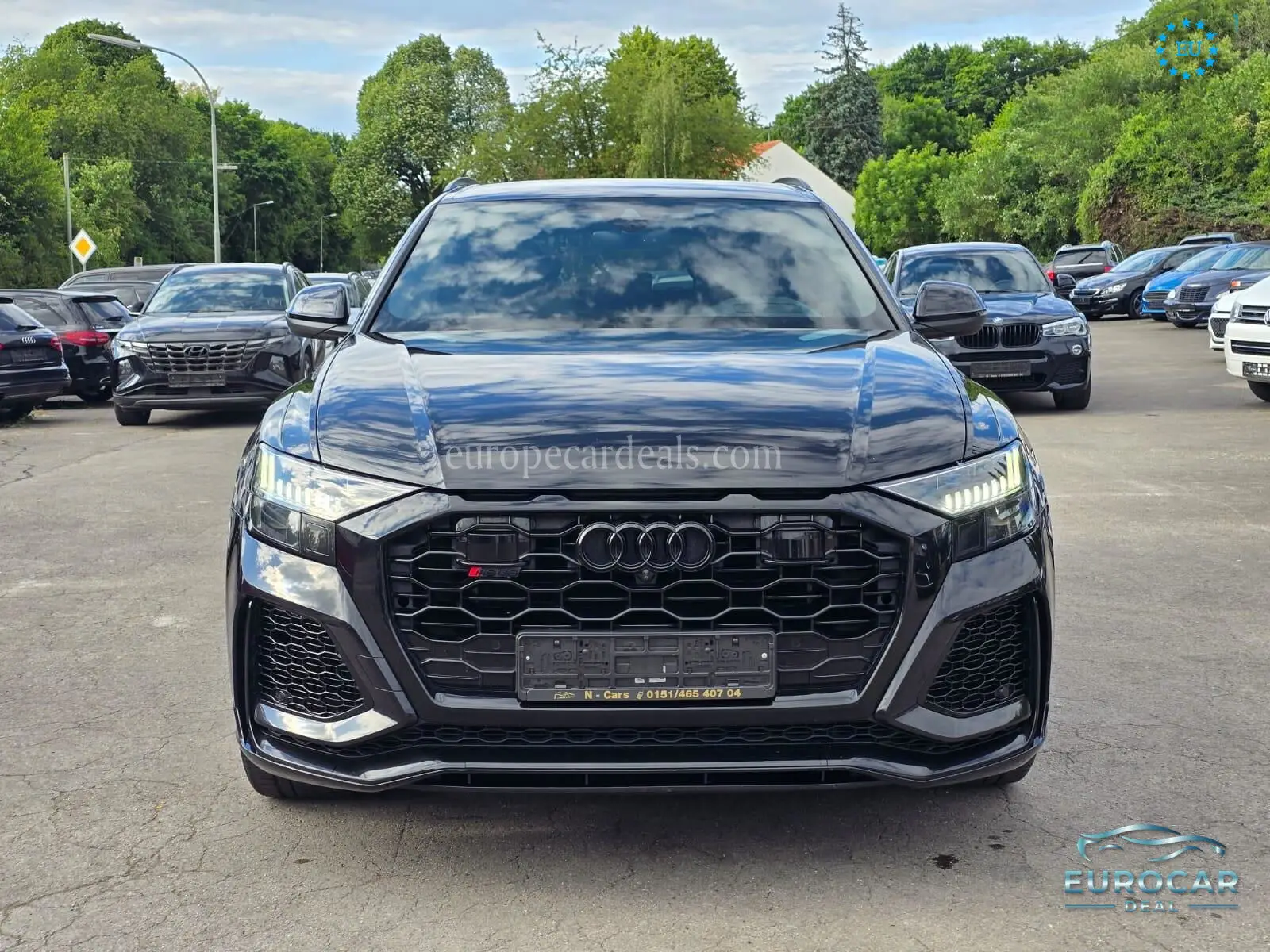 Audi RSQ8