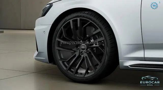 Audi RS4