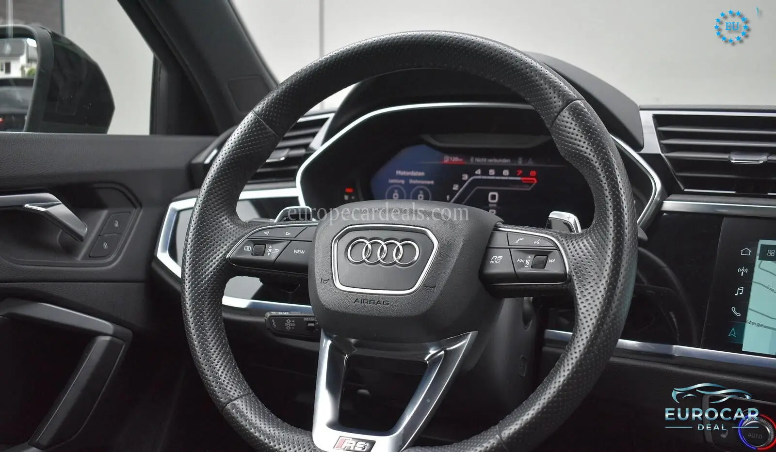 Audi RSQ3
