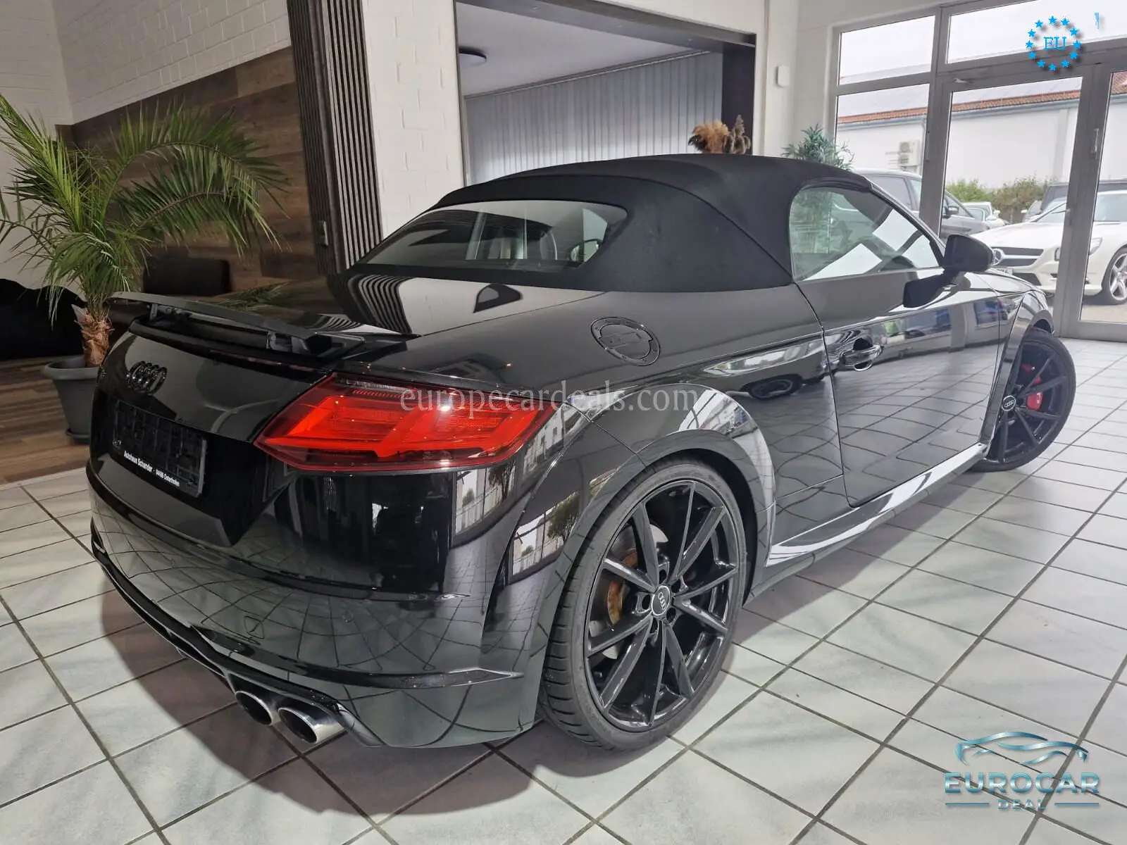Audi TTS