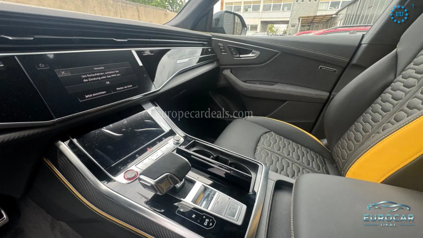 Audi RSQ8