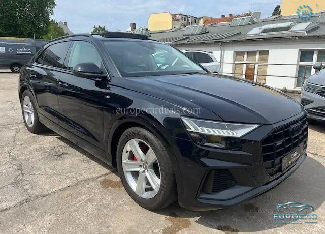 Audi Q8