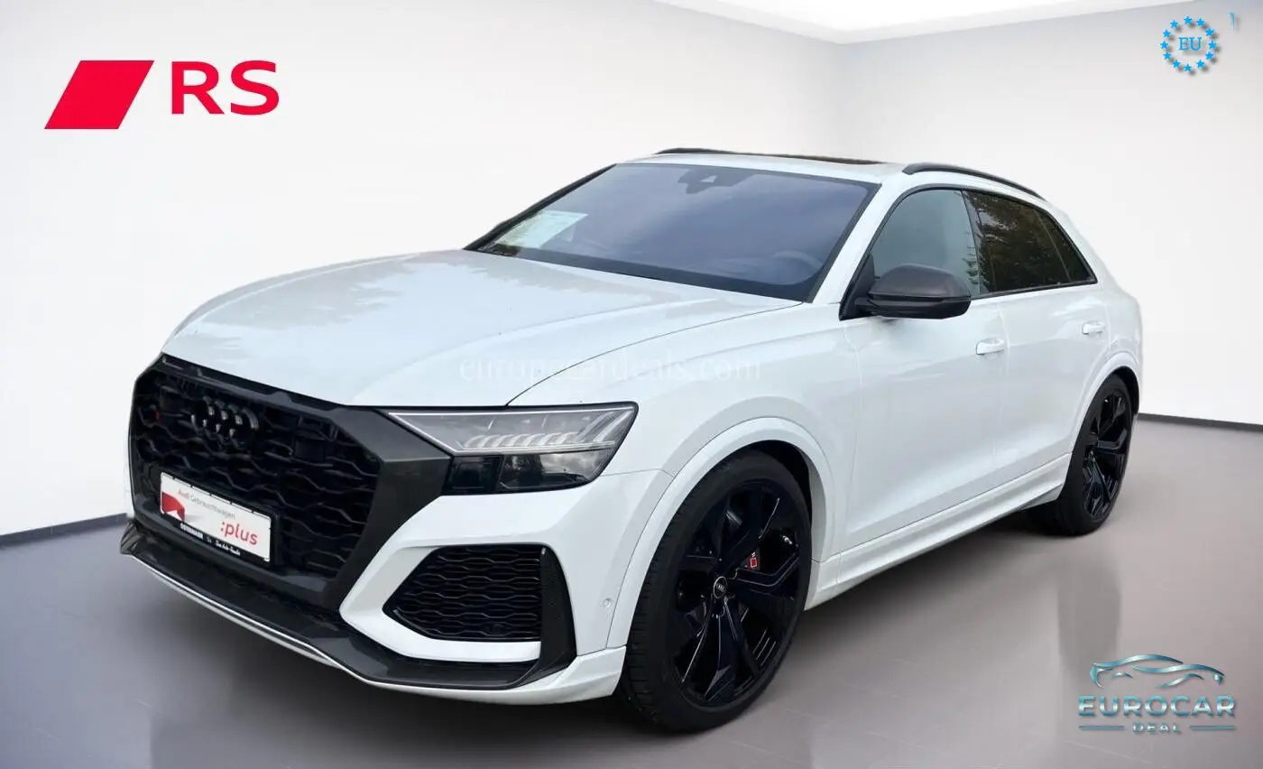 Audi RSQ8