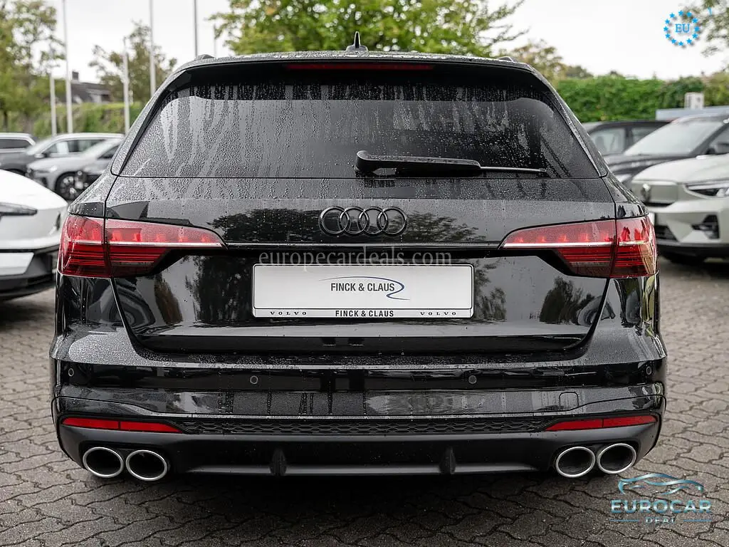 Audi S4