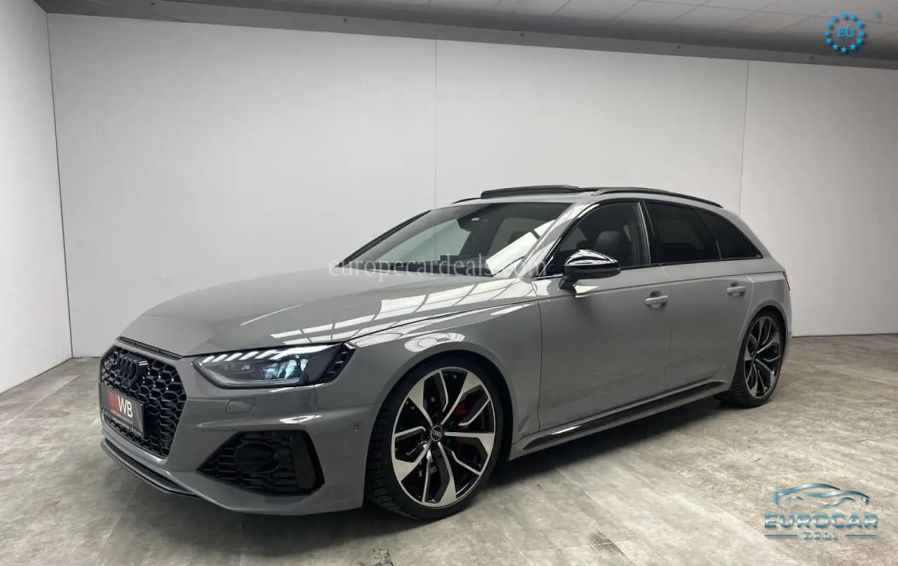 Audi RS4
