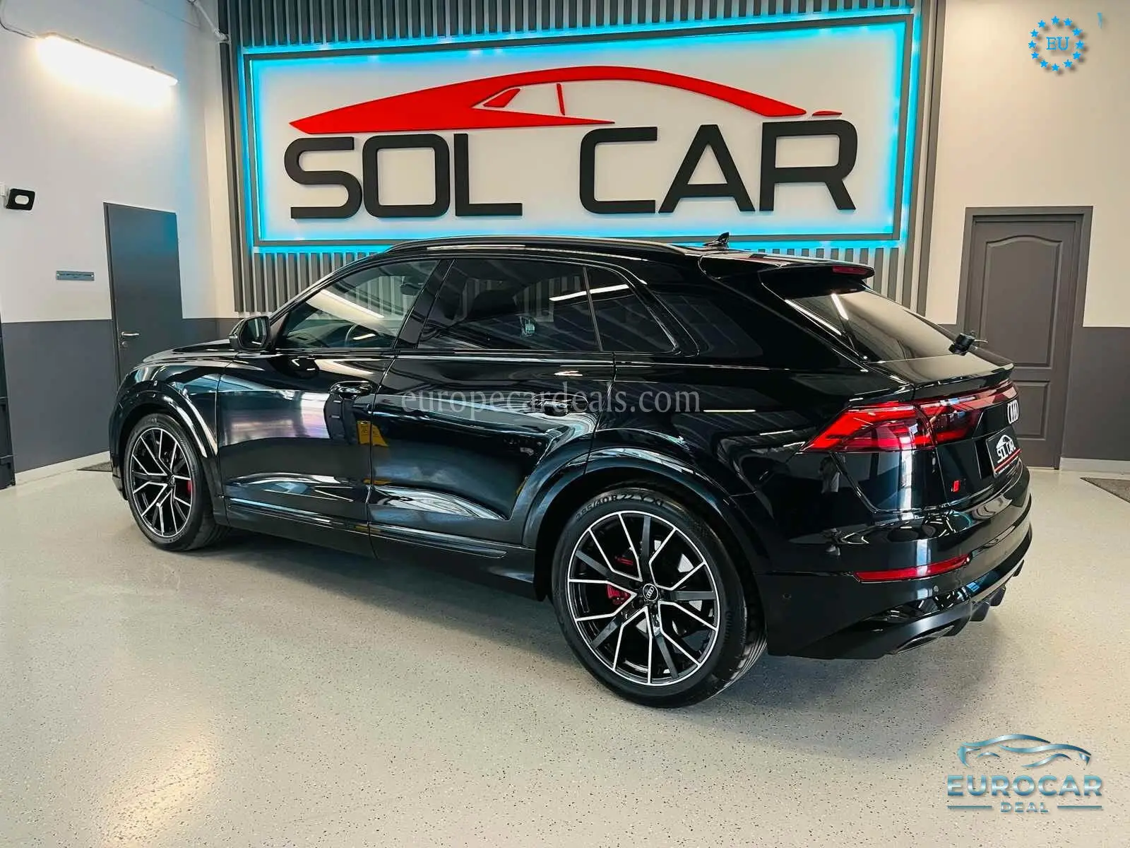 Audi Q8