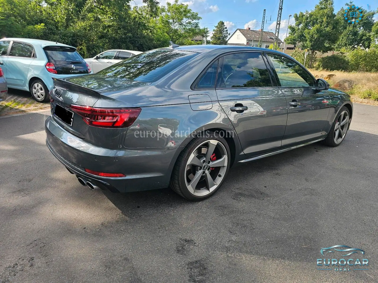 Audi S4