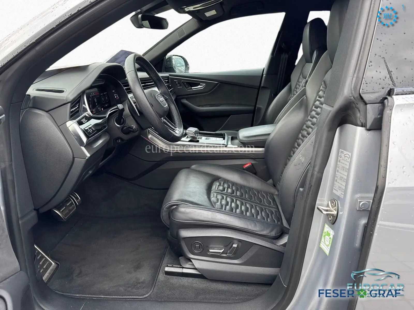 Audi RSQ8