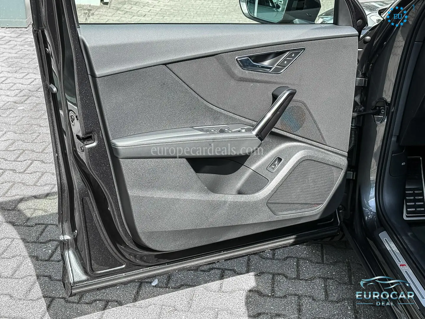 Audi SQ2