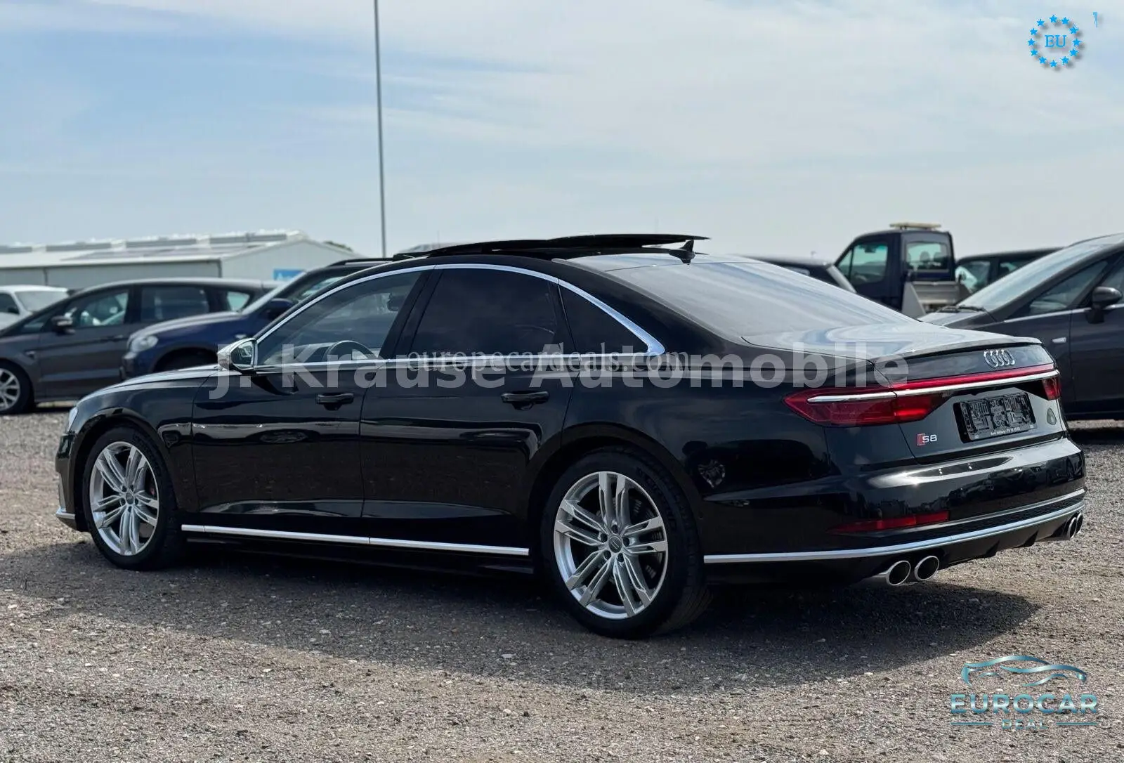 Audi S8