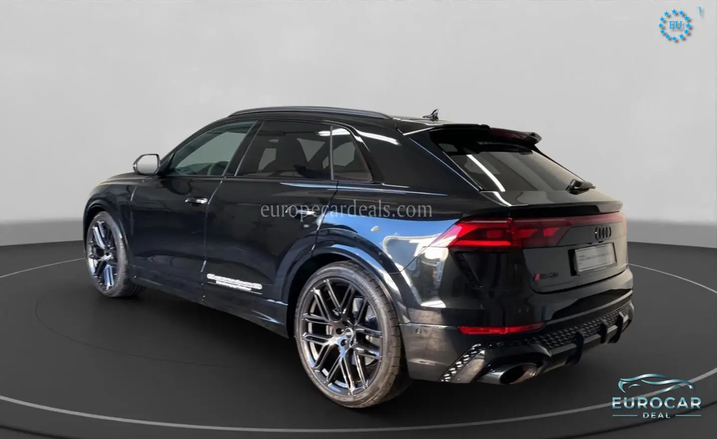 Audi RSQ8