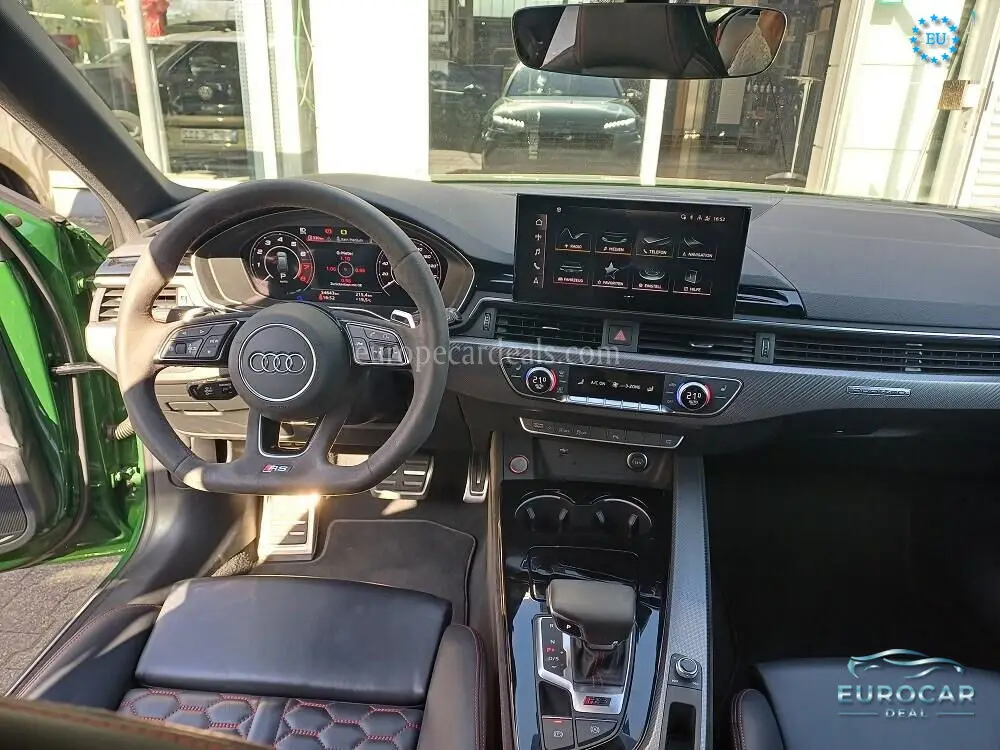 Audi RS4