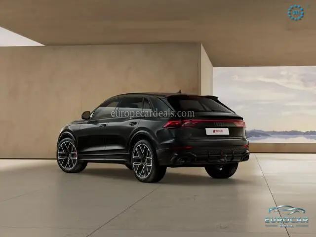 Audi RSQ8