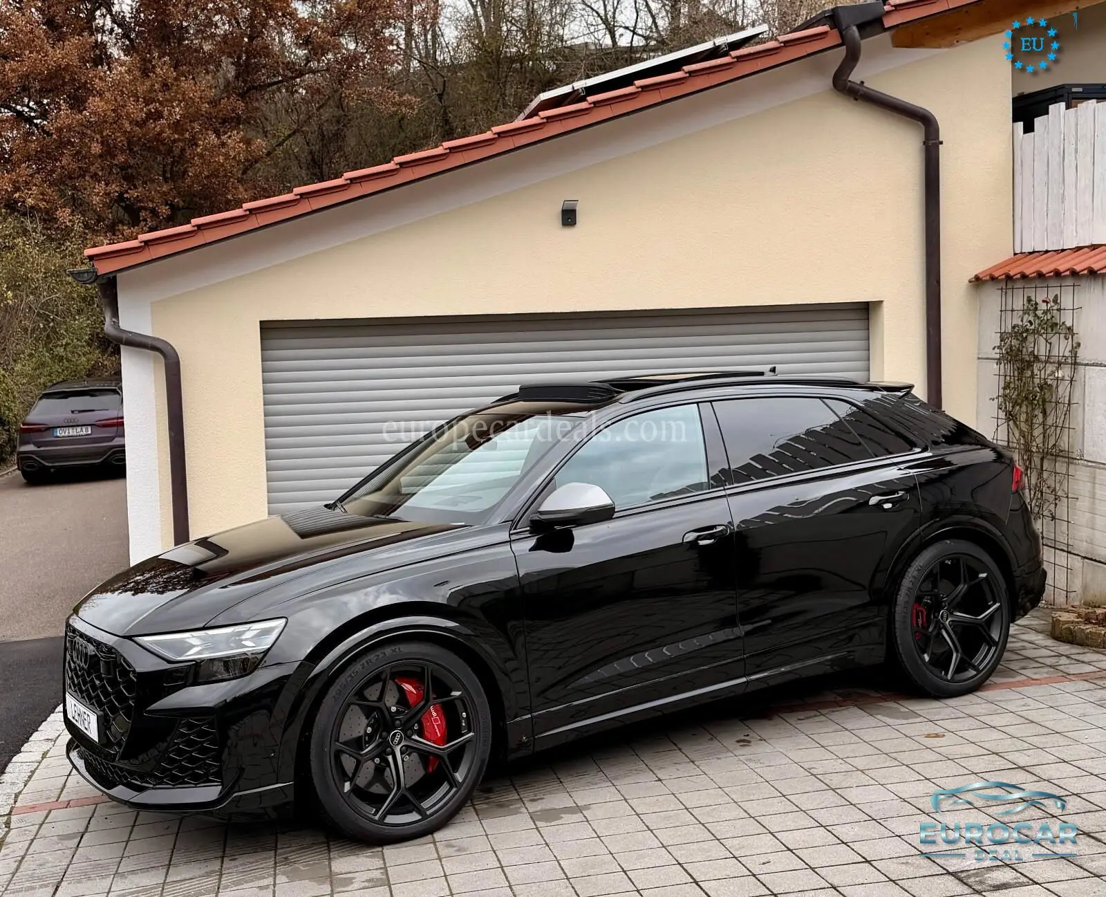 Audi RSQ8