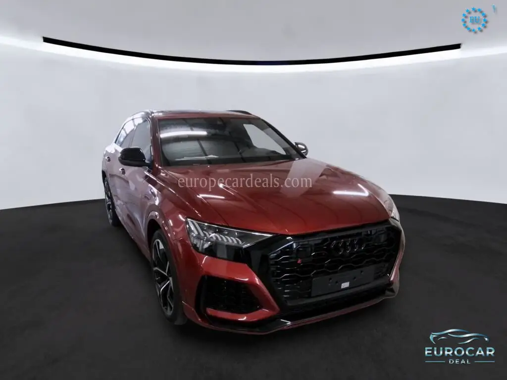 Audi RSQ8