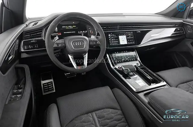 Audi RSQ8