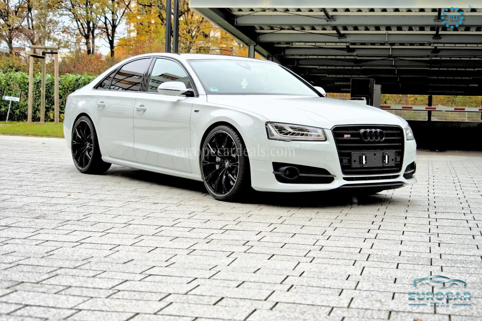 Audi S8