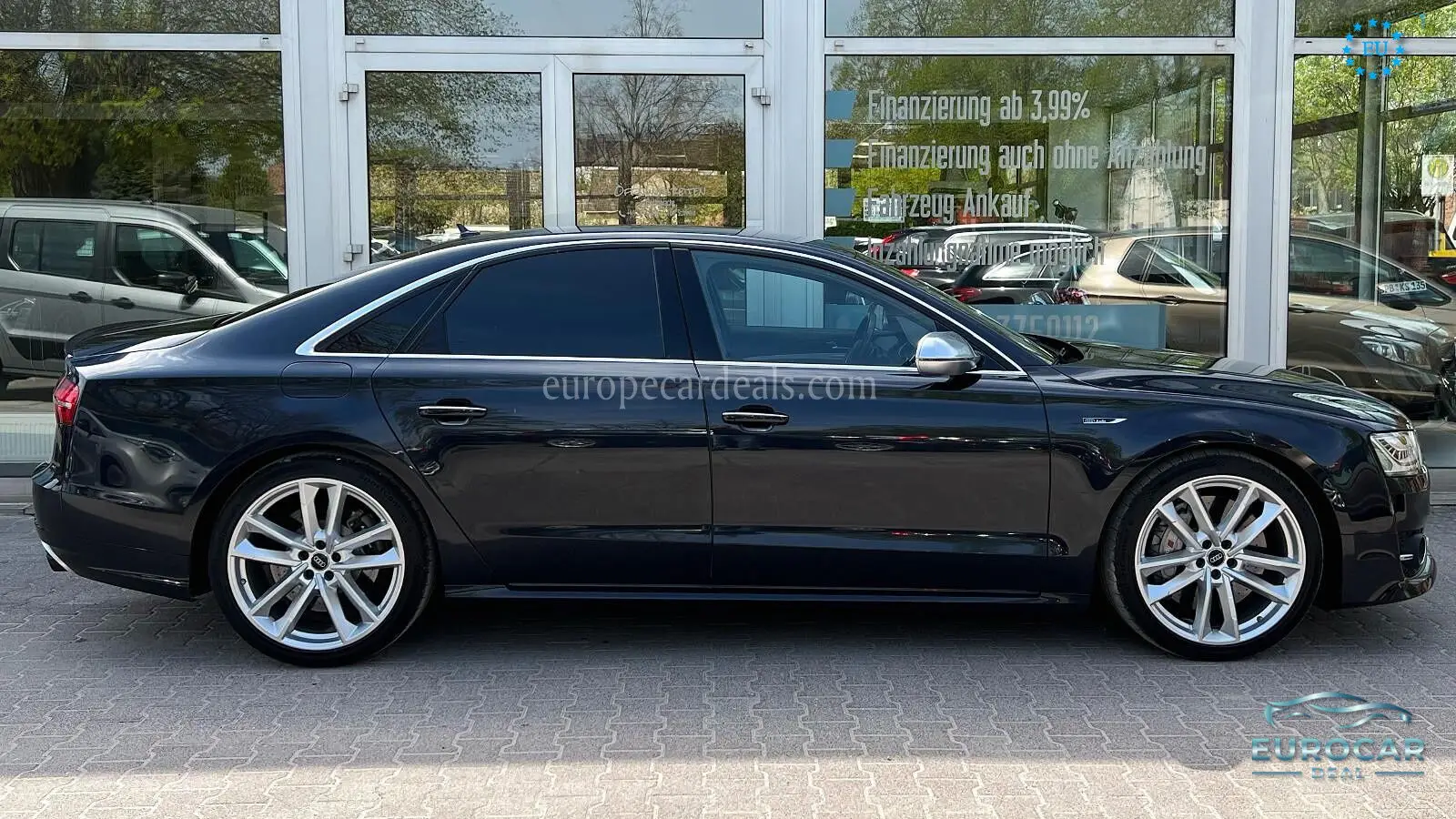Audi S8