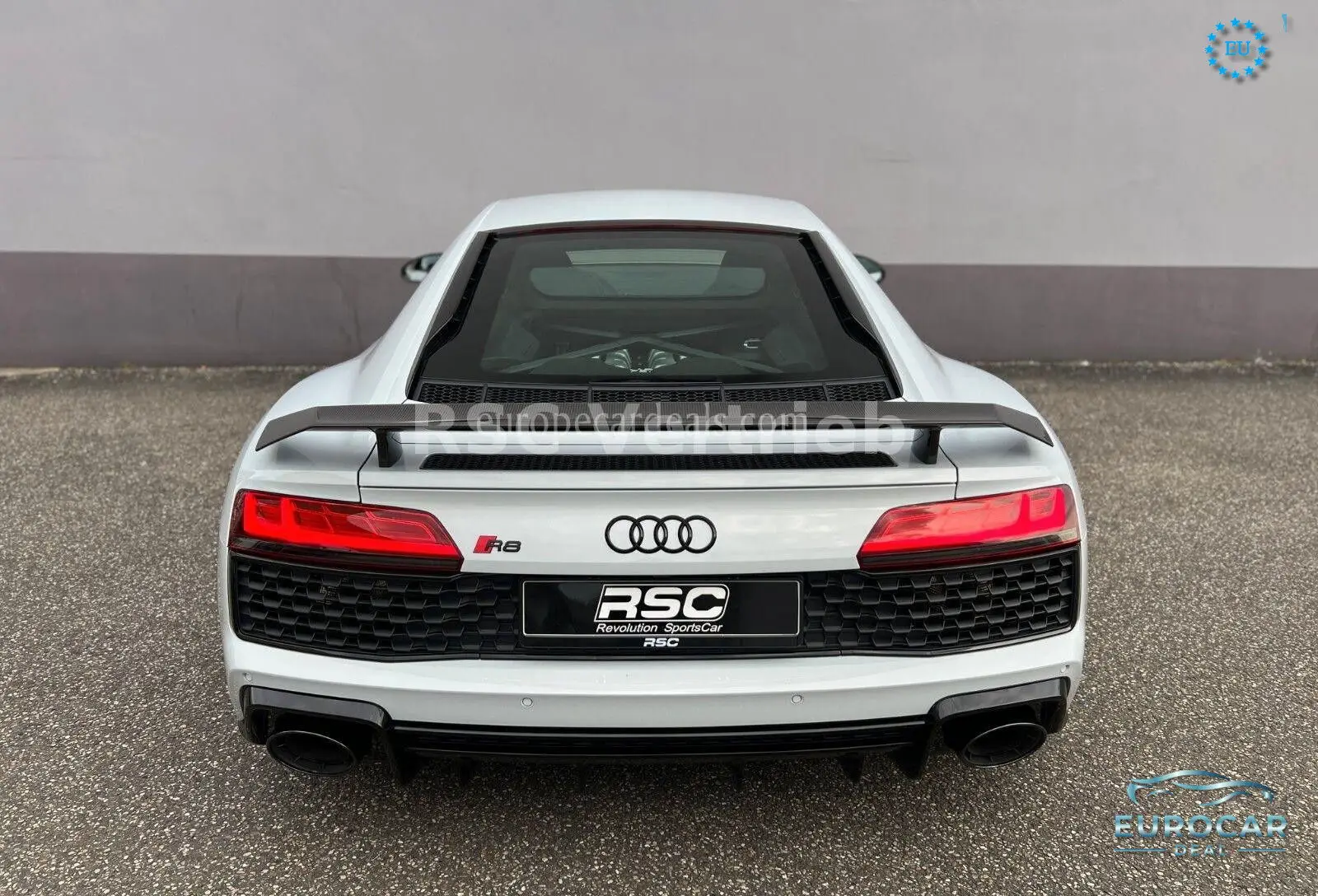 Audi R8