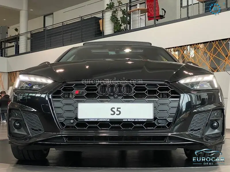 Audi S5
