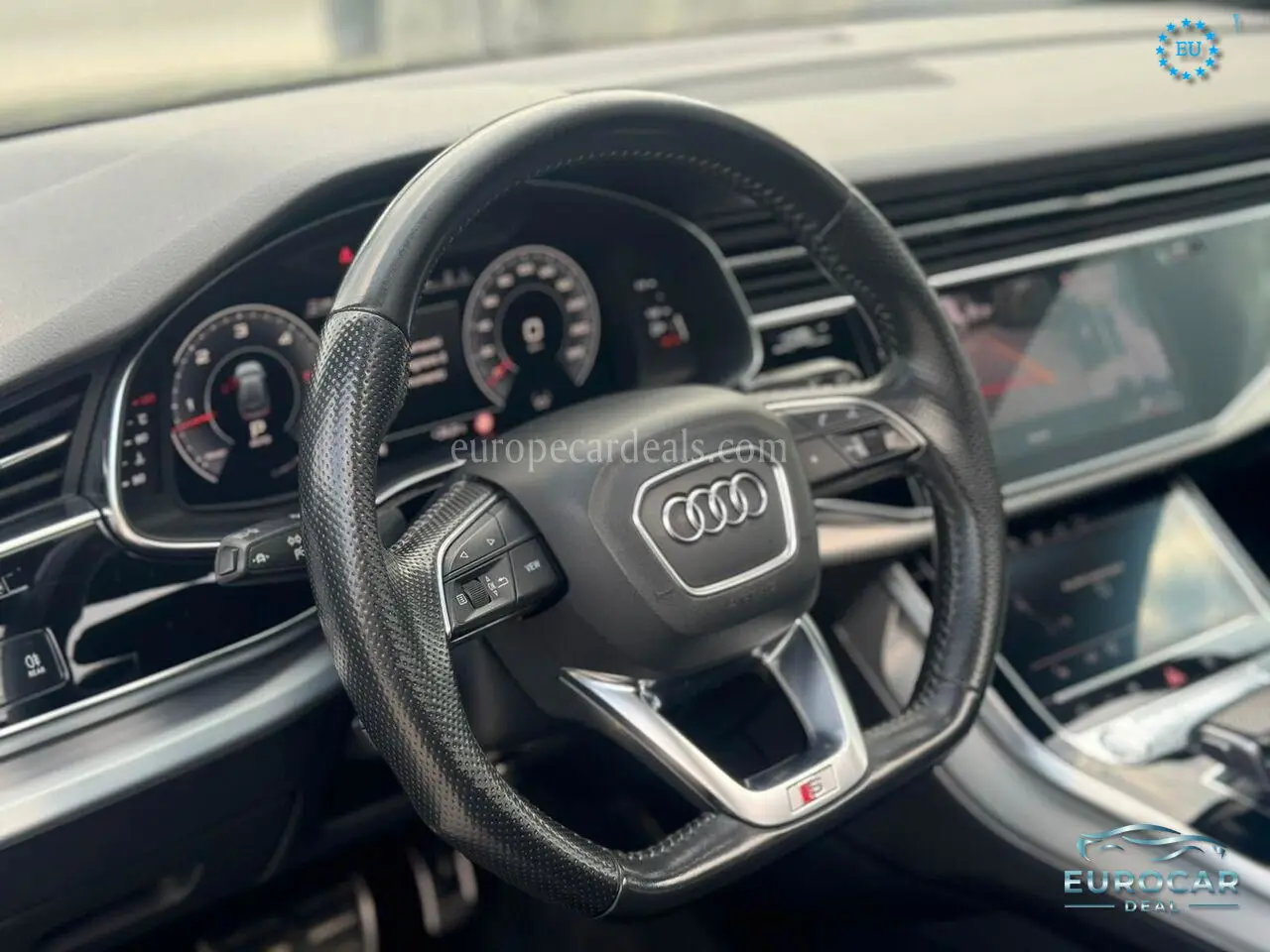 Audi Q8