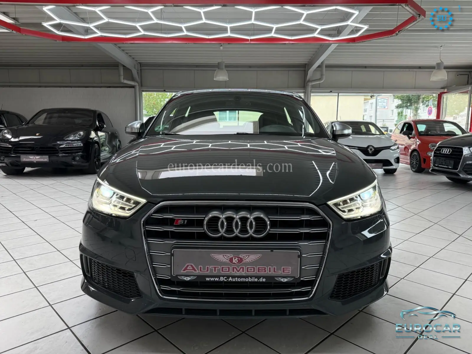Audi S1