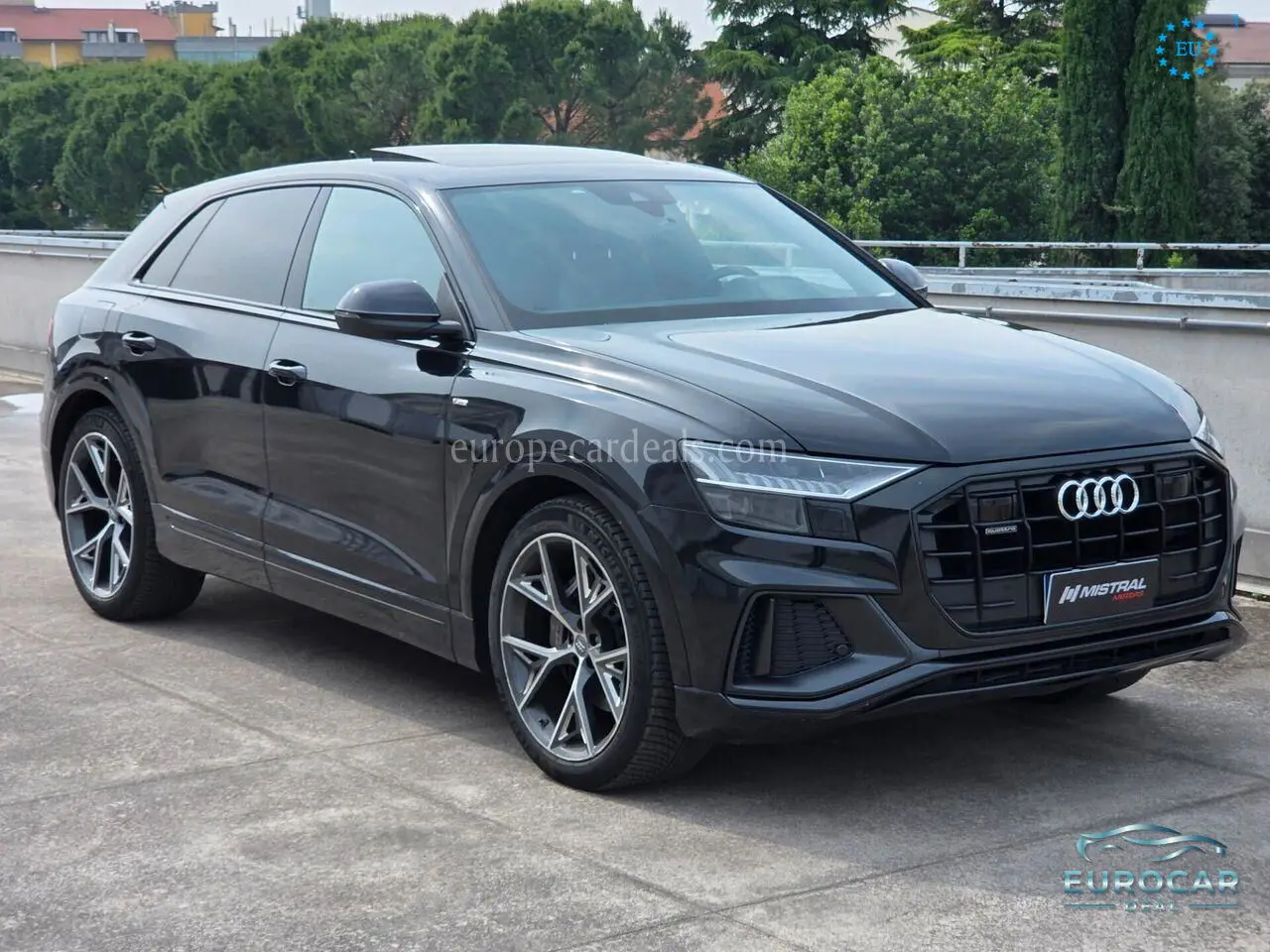 Audi Q8