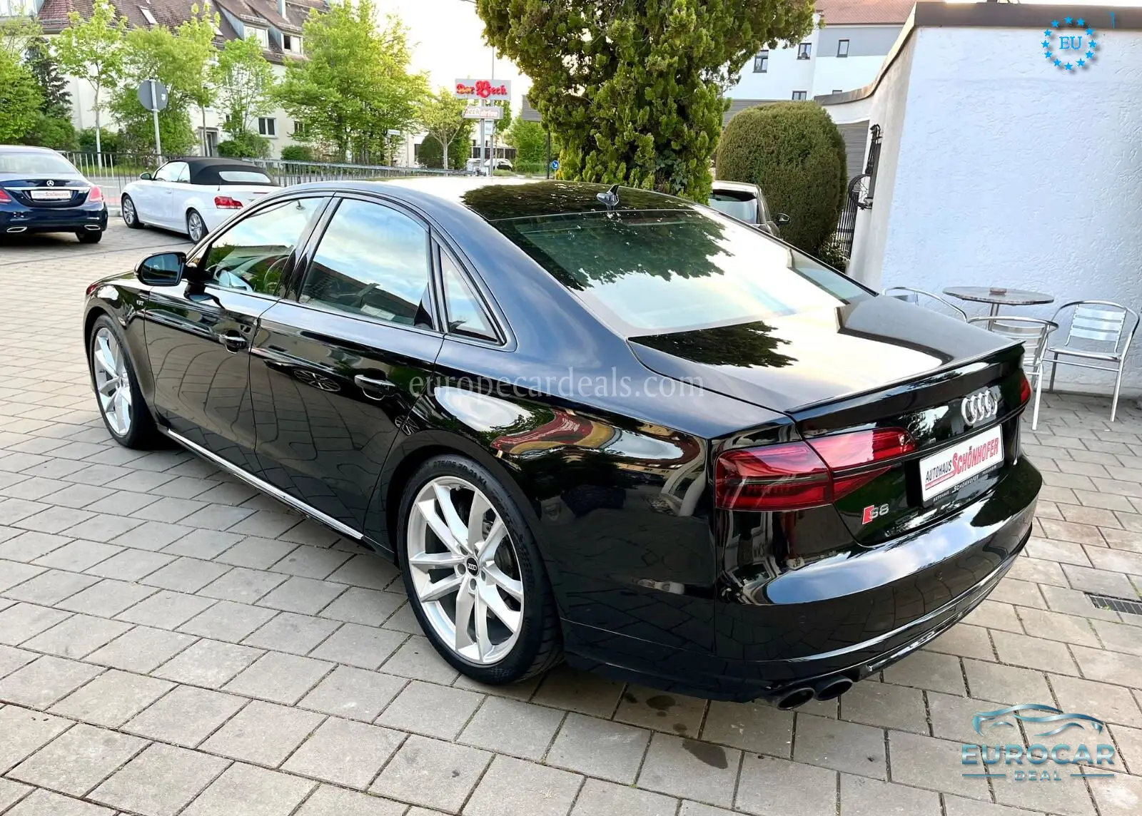 Audi S8